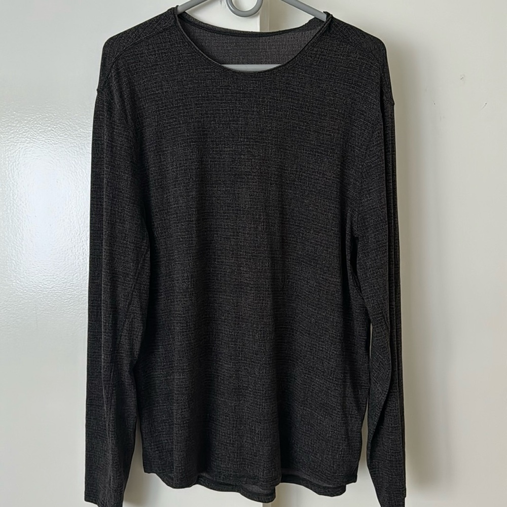 Light vintage longsleeve from Lululemon.